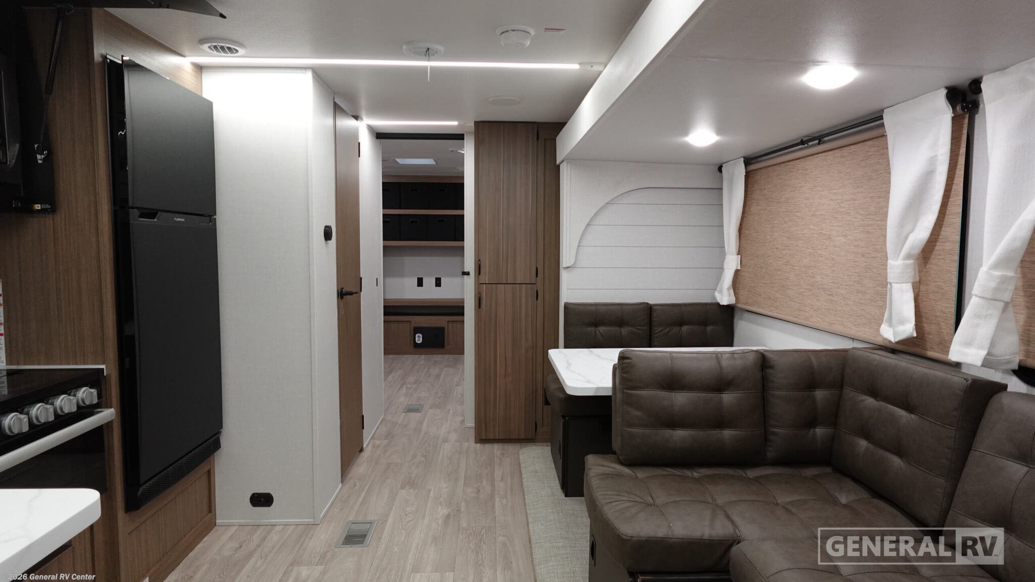 2026 Forest River Wildwood 31KQBTS - New Travel Trailer For Sale by General RV Center in Brownstown Township, Michigan