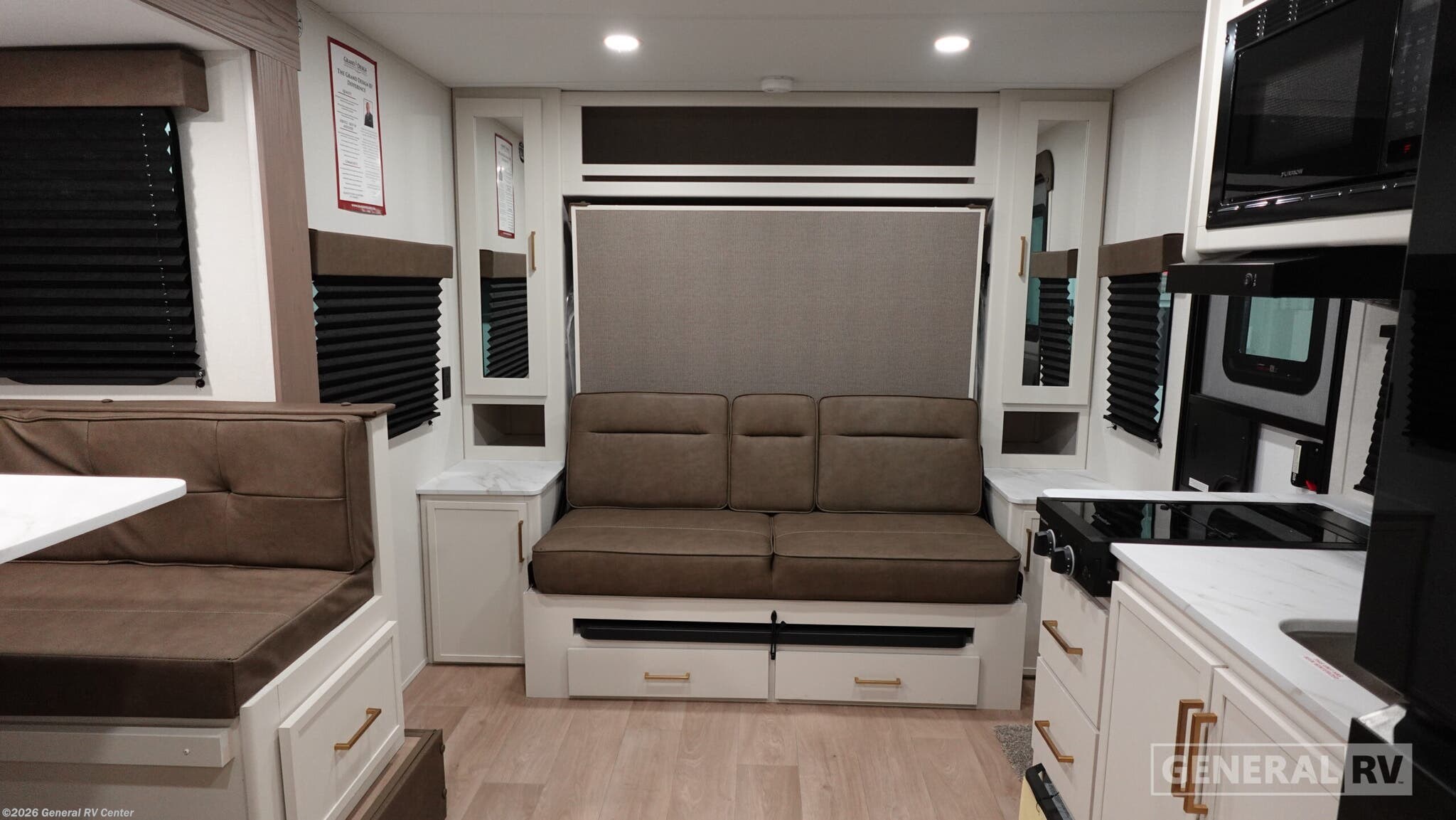 New 2026 Grand Design TRANSCEND-ONE 161BH available in Brownstown Township, Michigan