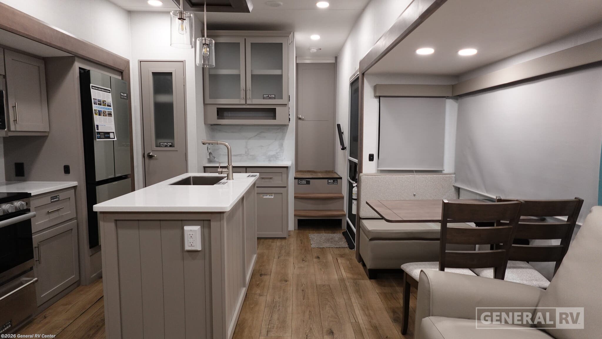 New 2026 Alliance RV Avenue 29RL available in Brownstown Township, Michigan