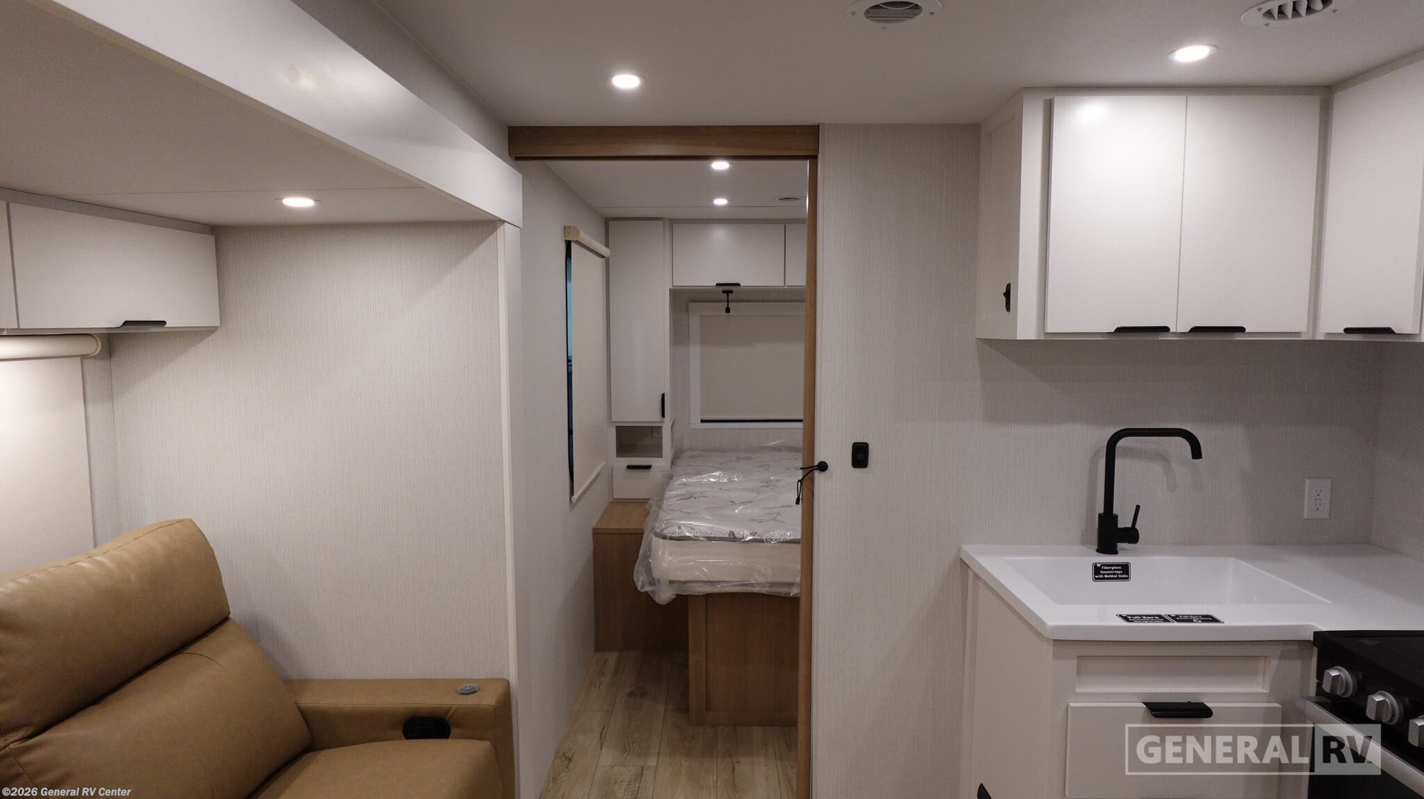 New 2026 Winnebago Thrive 22RBS available in Brownstown Township, Michigan