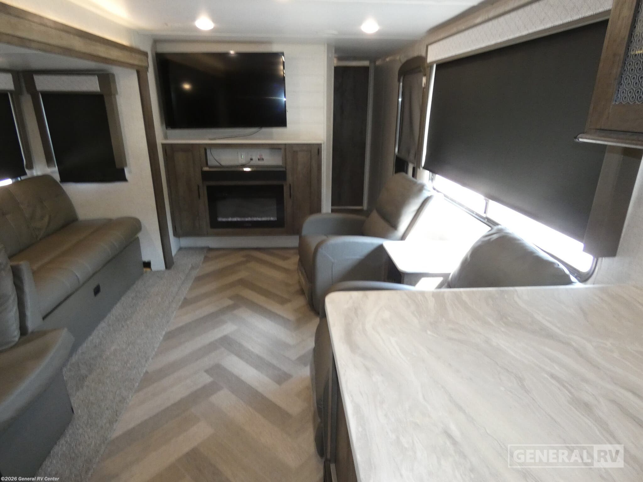 Used 2021 Forest River Salem 27RK available in Brownstown Township, Michigan