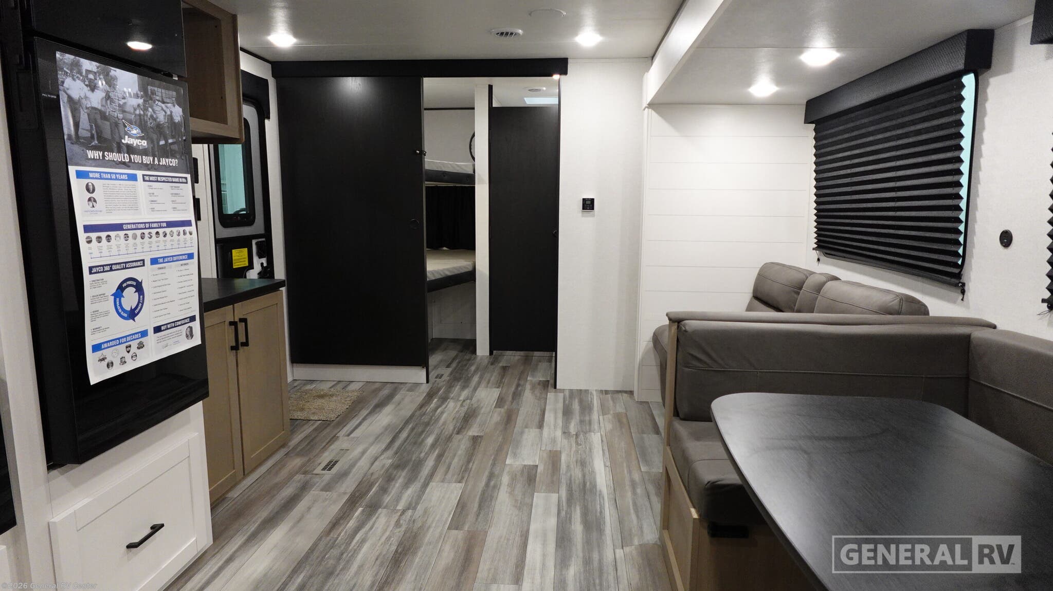 2026 Jayco Jay Flight SLX 330TBS - New Travel Trailer For Sale by General RV Center in Brownstown Township, Michigan