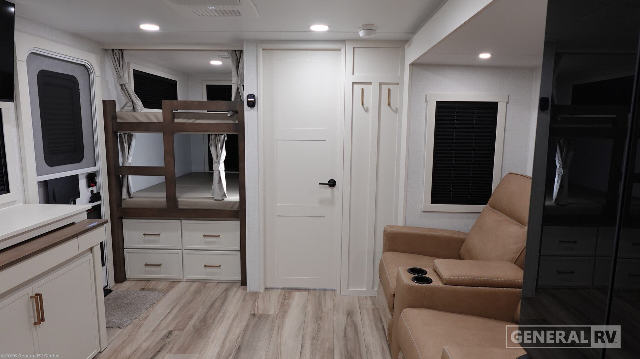 2026 Brinkley RV Model Ix 24X - New Travel Trailer For Sale by General RV Center in Brownstown Township, Michigan