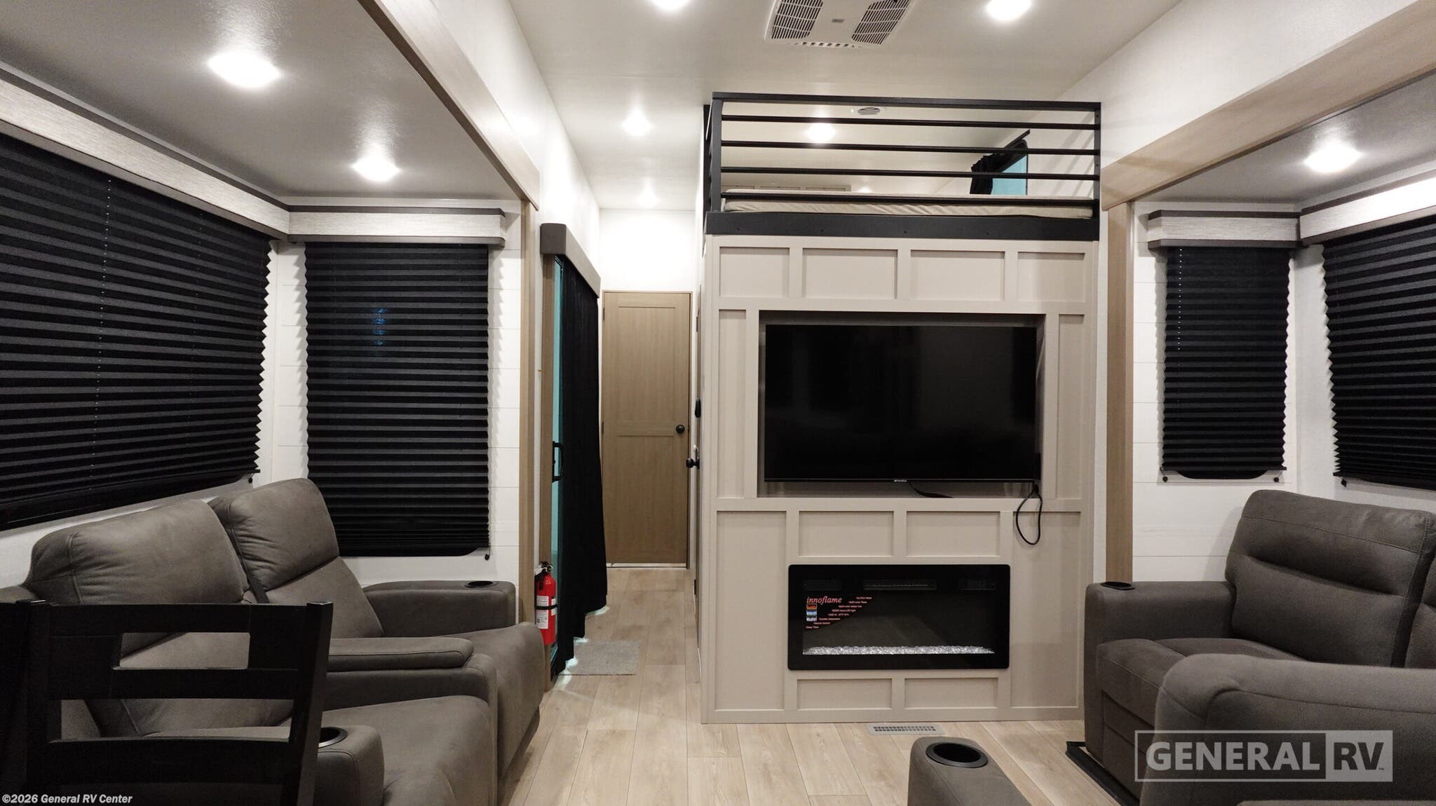 2027 Jayco Jay Flight Bungalow 404LOFT - New Travel Trailer For Sale by General RV Center in Brownstown Township, Michigan