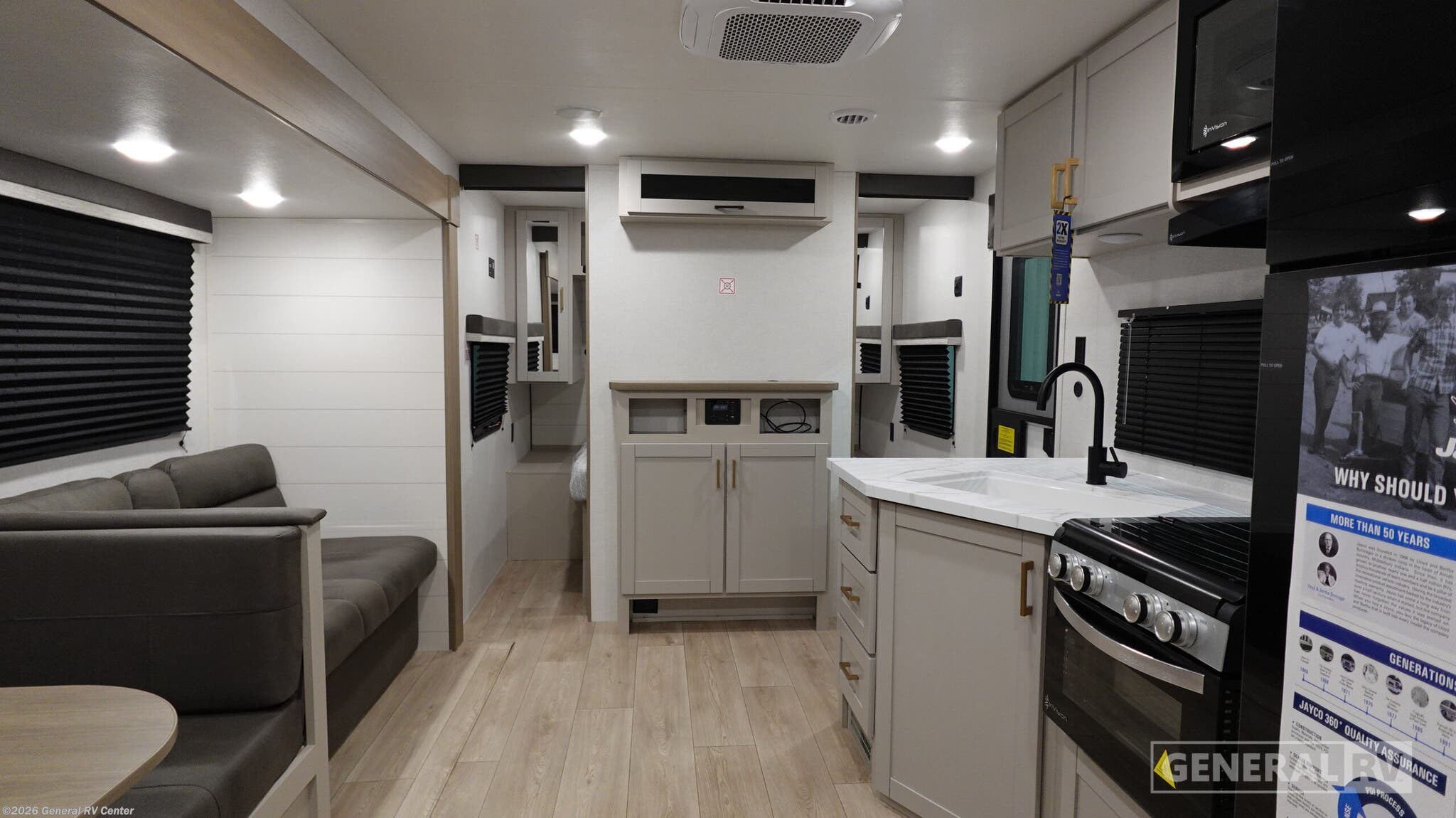 New 2027 Jayco FLIGHT 261BHS available in Brownstown Township, Michigan