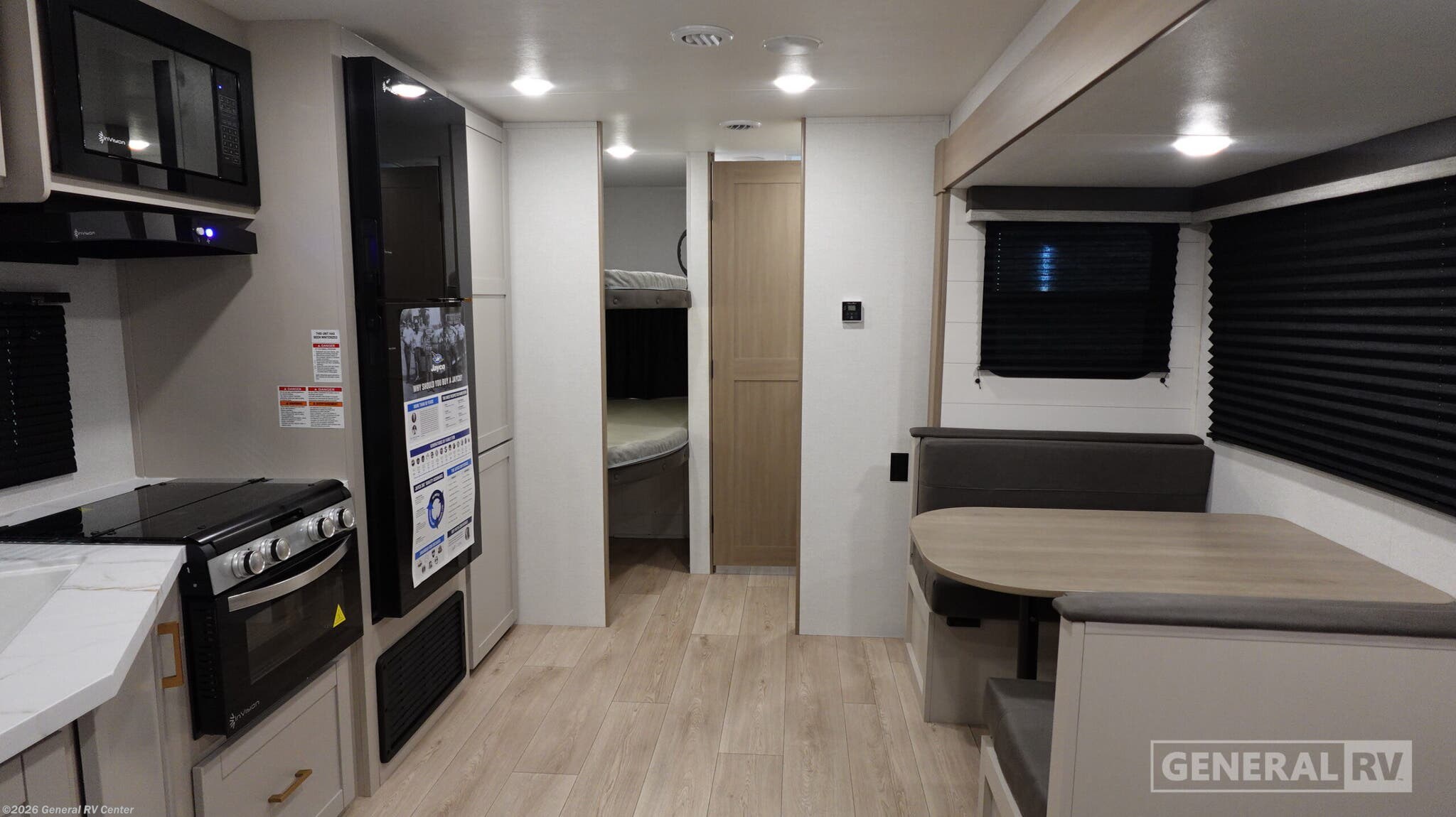 2027 Jayco Jay Flight SLX 261BHS - New Travel Trailer For Sale by General RV Center in Brownstown Township, Michigan