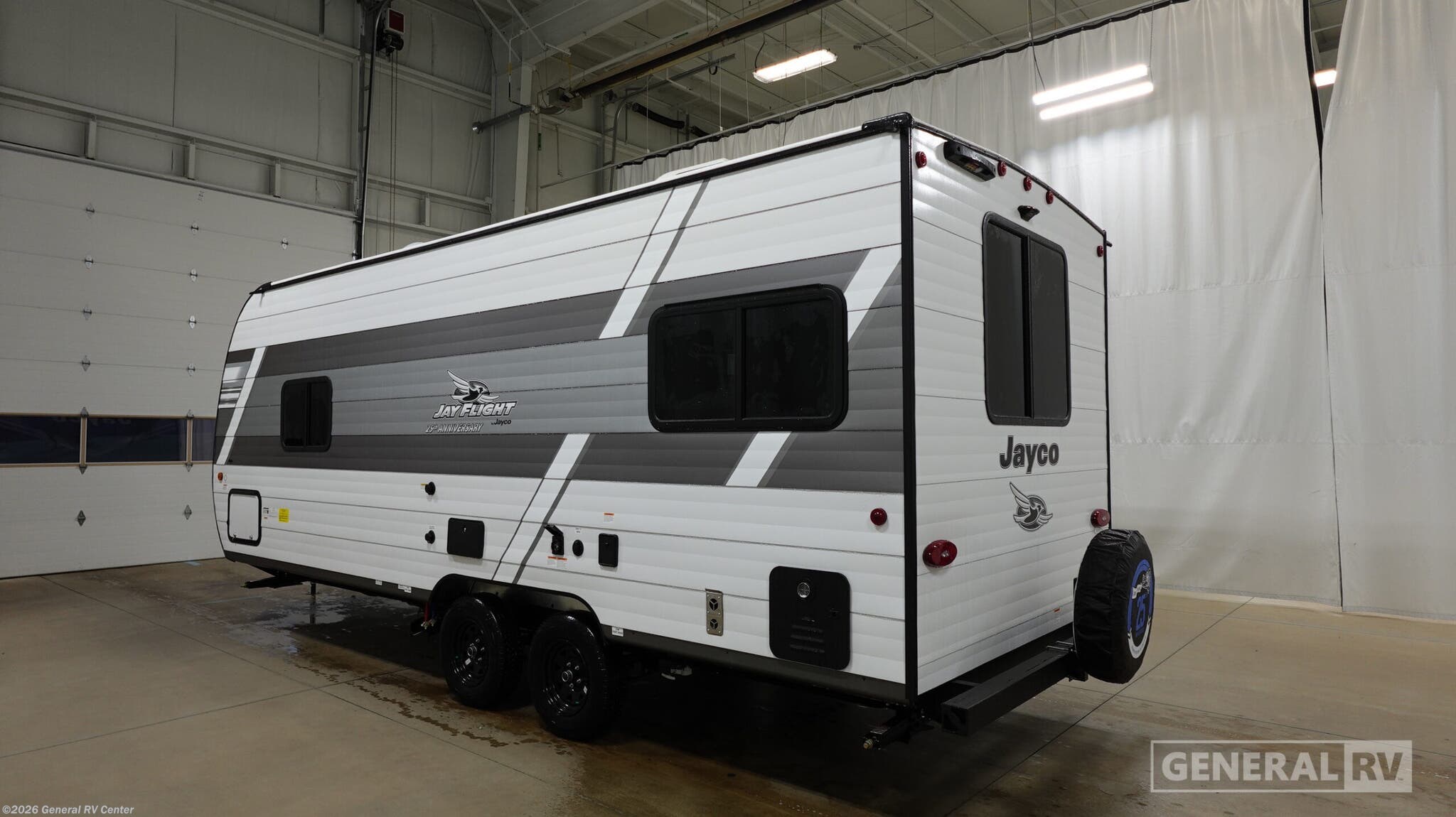 2027 FLIGHT 210QB by Jayco from General RV Center in Brownstown Township, Michigan
