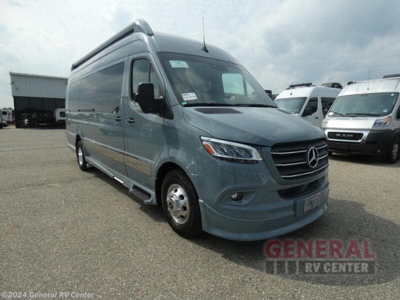 2024 Grech RV Stradaion Tour RV for Sale in Mount Clemens, MI 48043