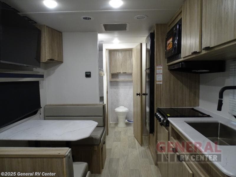 2024 Winnebago Access 26BH RV for Sale in Mount Clemens, MI 48043 ...