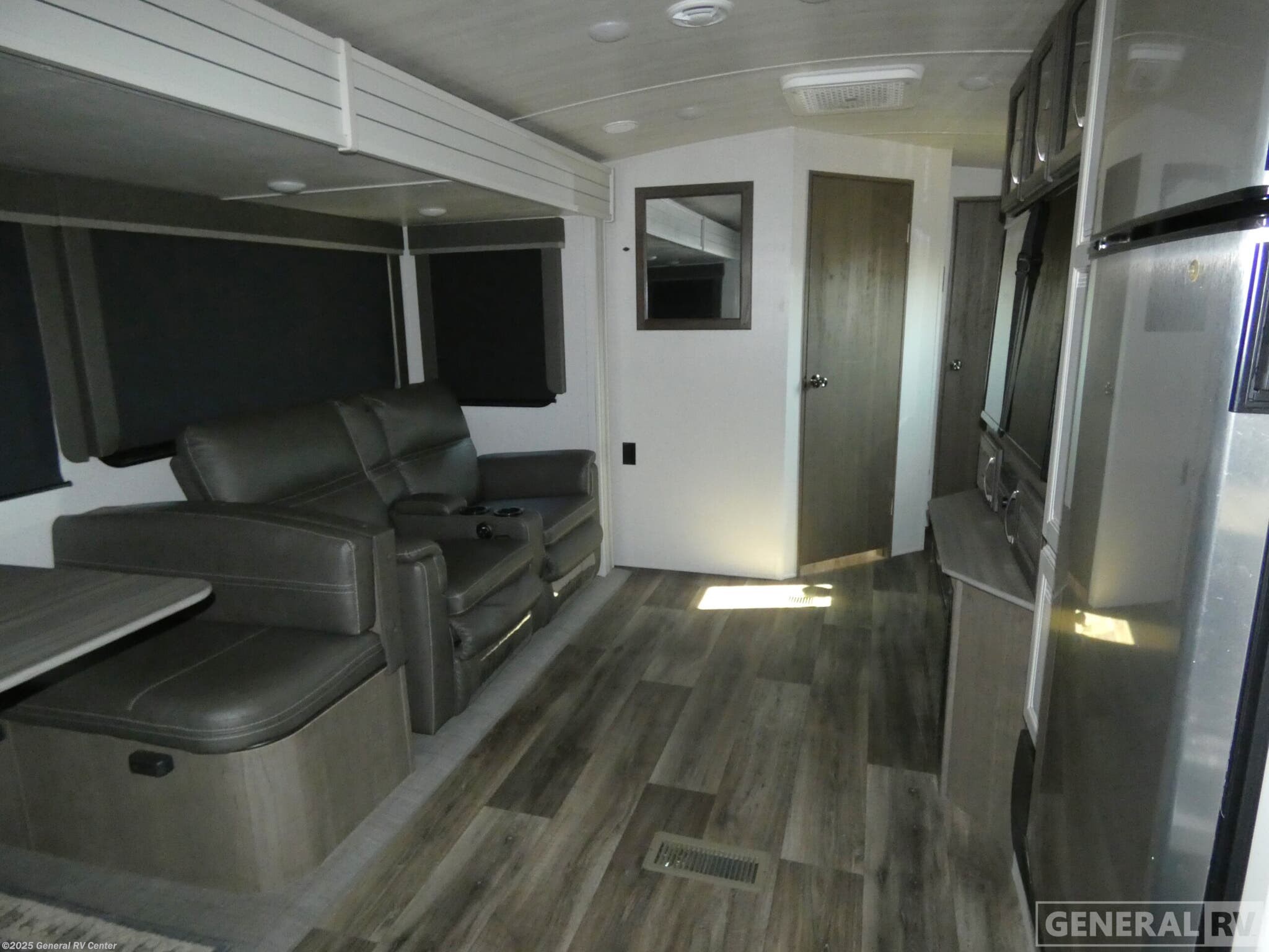 Used 2022 Keystone Cougar 30RKD available in Mount Clemens, Michigan