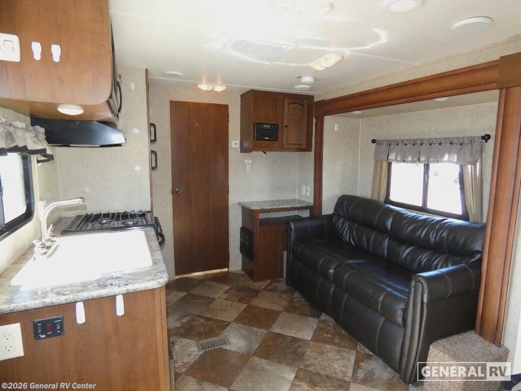 2015 Skyline Nomad 204 - Used Travel Trailer For Sale by General RV Center in Mount Clemens, Michigan
