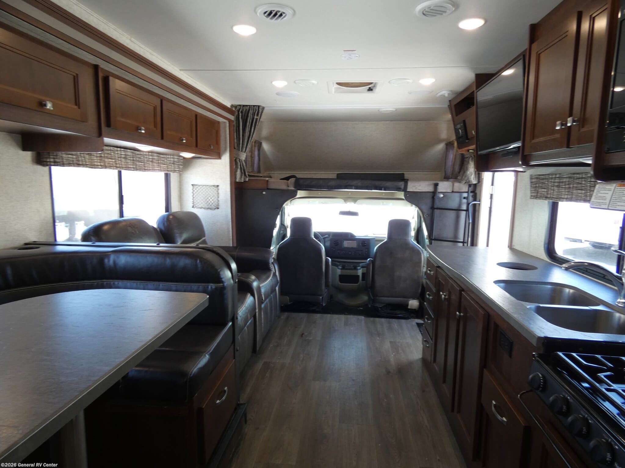 Used 2017 Forest River Sunseeker 3010DS available in Mount Clemens, Michigan
