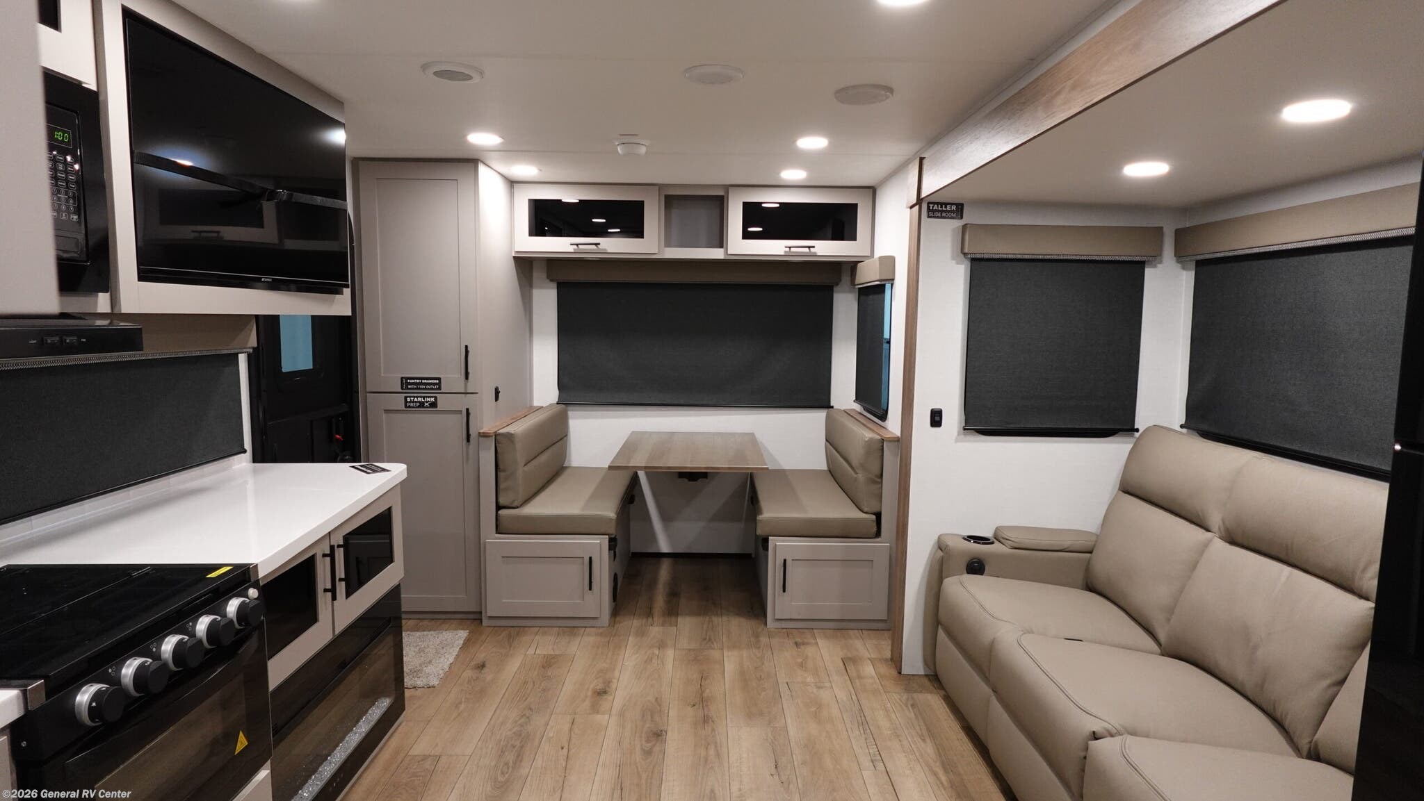2026 Alliance RV Delta 252RL - New Travel Trailer For Sale by General RV Center in Mount Clemens, Michigan