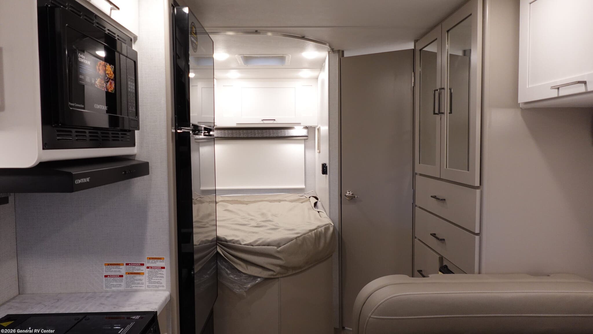 2026 Thor Motor Coach Pasadena SE21 - New Class C For Sale by General RV Center in Mount Clemens, Michigan