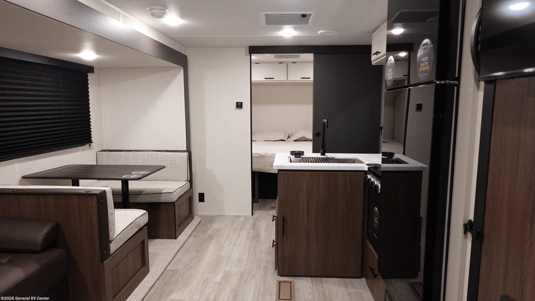 New 2026 Prime Time Avenger 26DBS available in Mount Clemens, Michigan