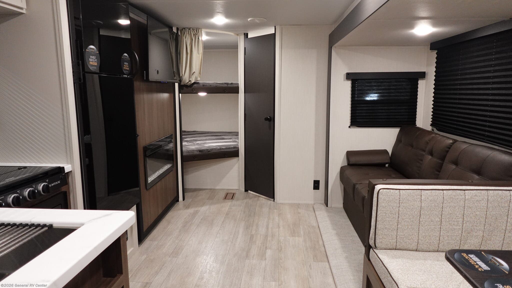 2026 Prime Time Avenger 26DBS - New Travel Trailer For Sale by General RV Center in Mount Clemens, Michigan