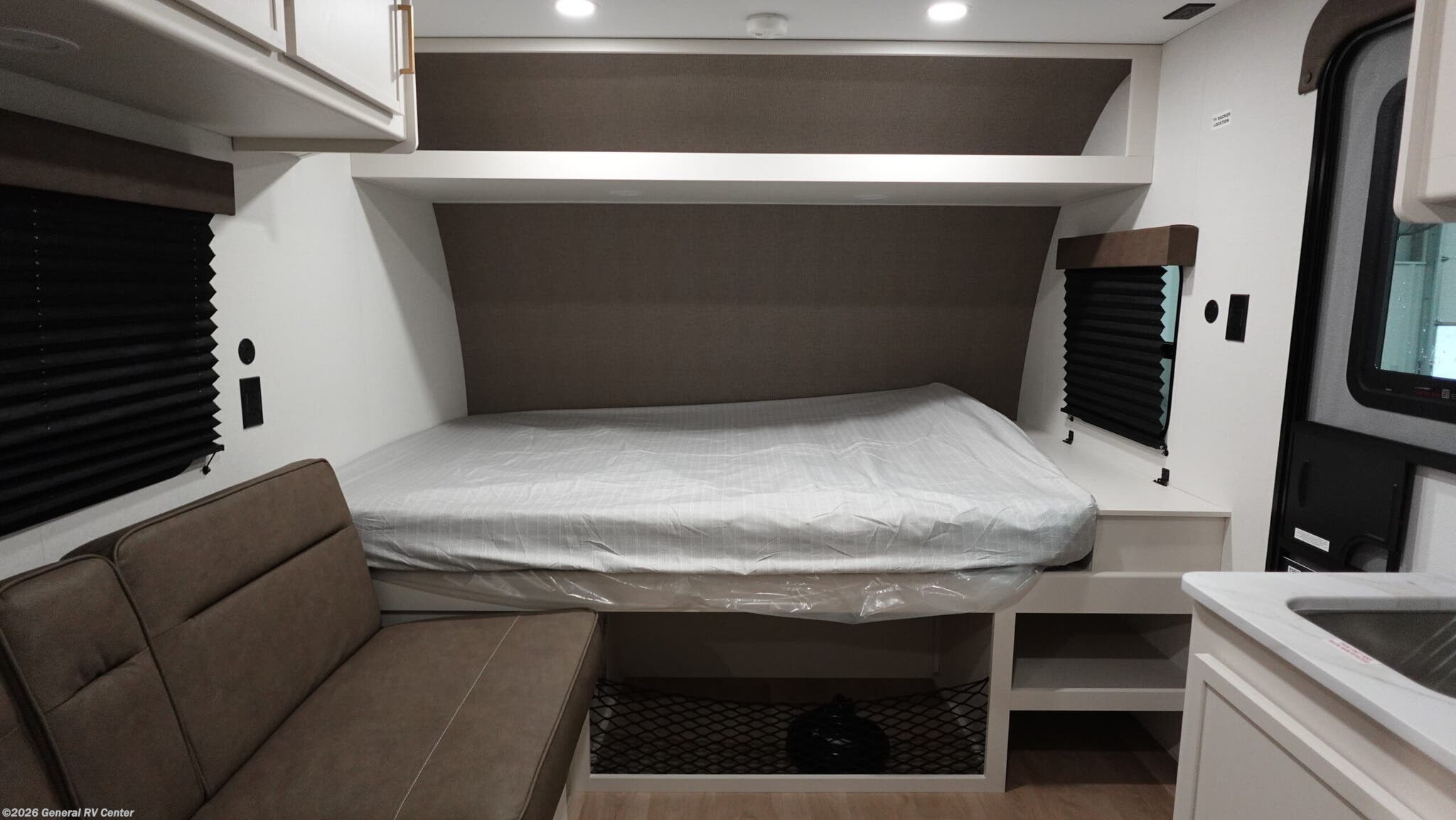 New 2026 Grand Design TRANSCEND-ONE 151BH available in Mount Clemens, Michigan