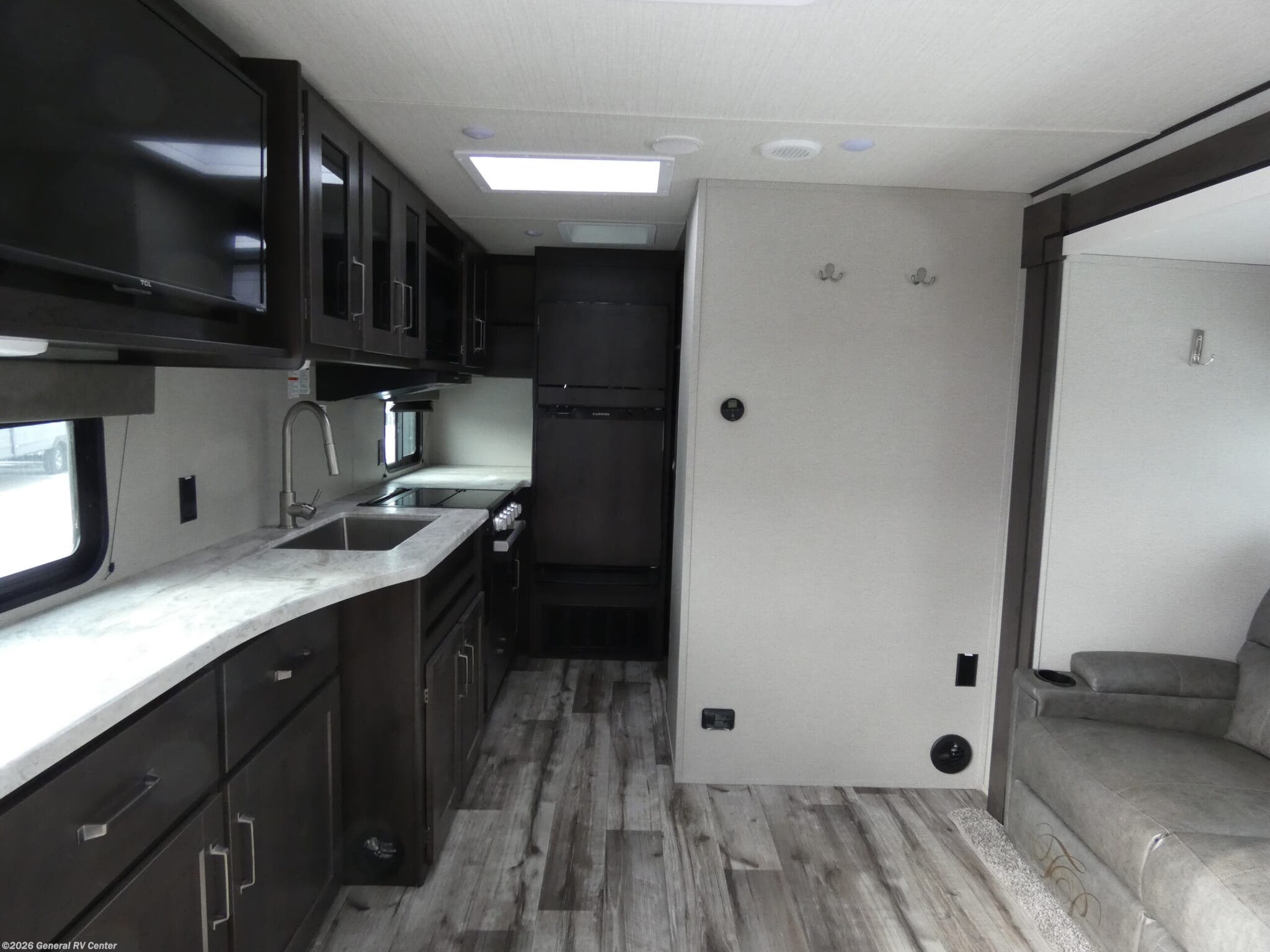 2023 Grand Design TRANSCEND-Xplor 200MK - Used Travel Trailer For Sale by General RV Center in Mount Clemens, Michigan