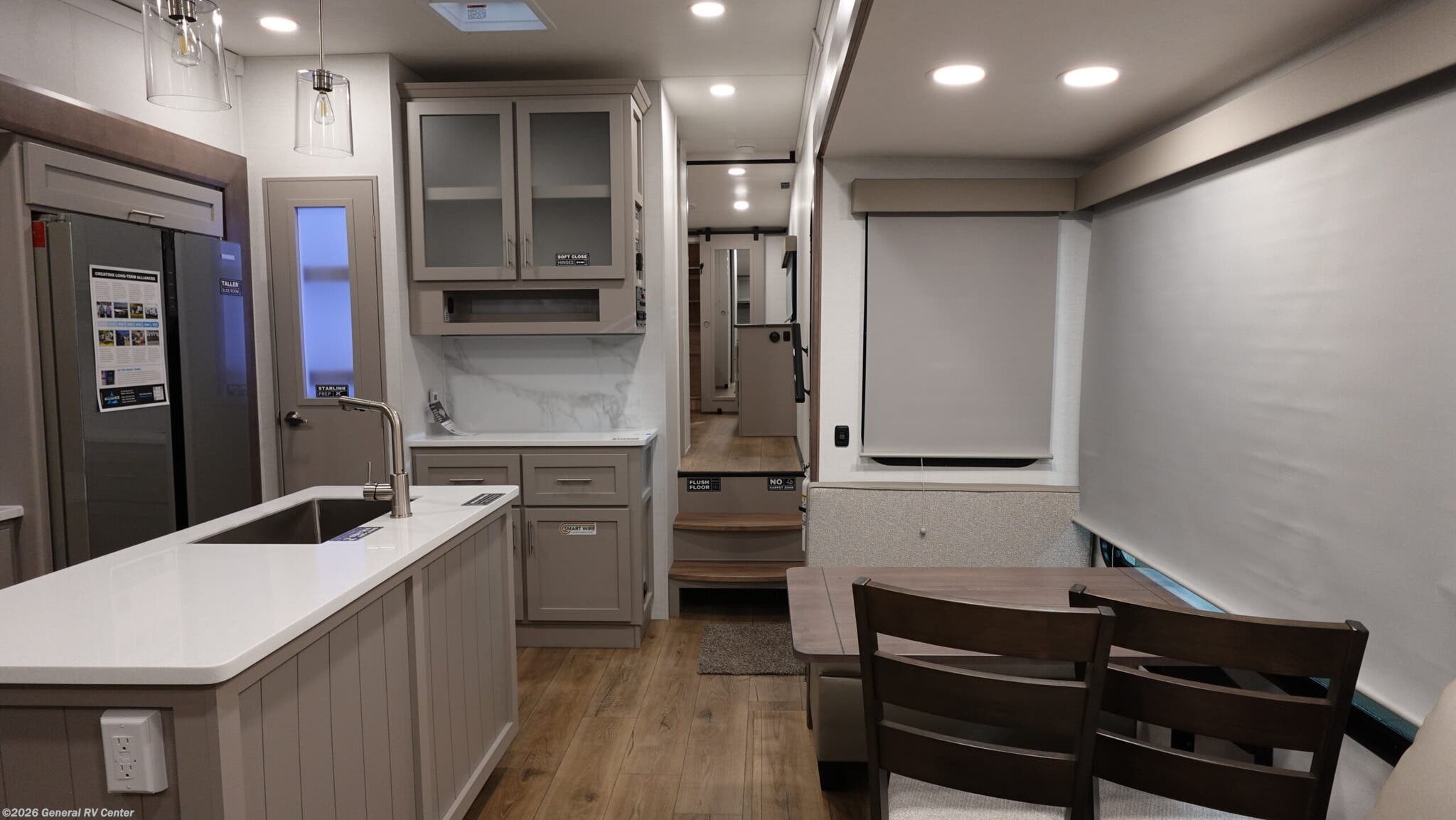 New 2026 Alliance RV Avenue 32RLS available in Mount Clemens, Michigan