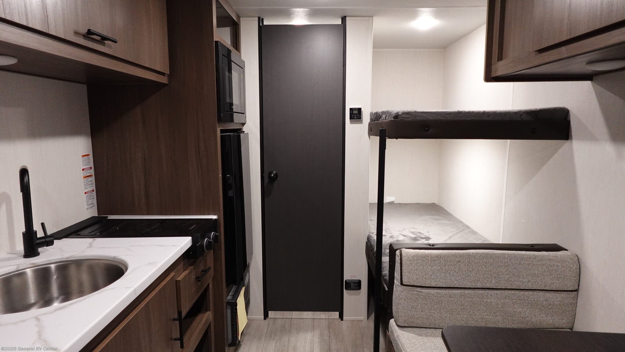 2026 Prime Time Avenger 16BHX - New Travel Trailer For Sale by General RV Center in Mount Clemens, Michigan