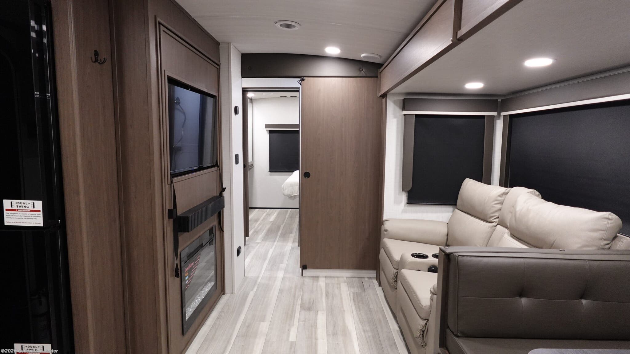 2026 Keystone Cougar 25FKD - New Travel Trailer For Sale by General RV Center in Mount Clemens, Michigan