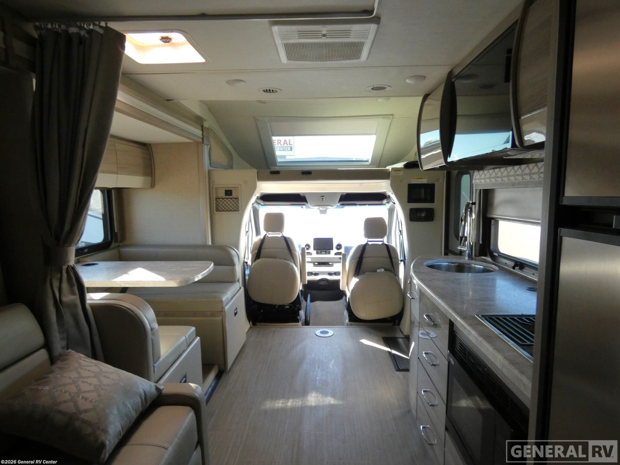 Used 2023 Thor Motor Coach Delano 24FB-SV available in Mount Clemens, Michigan