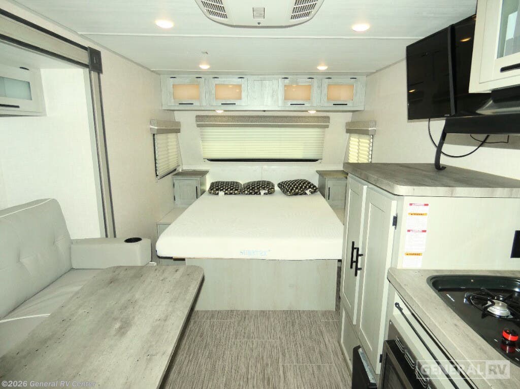 Used 2021 Forest River IBEX 19QBS available in Mount Clemens, Michigan