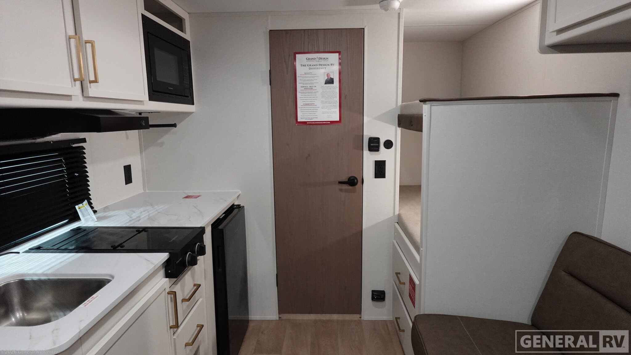 2026 Grand Design Transcend One 151BH - New Travel Trailer For Sale by General RV Center in Mount Clemens, Michigan