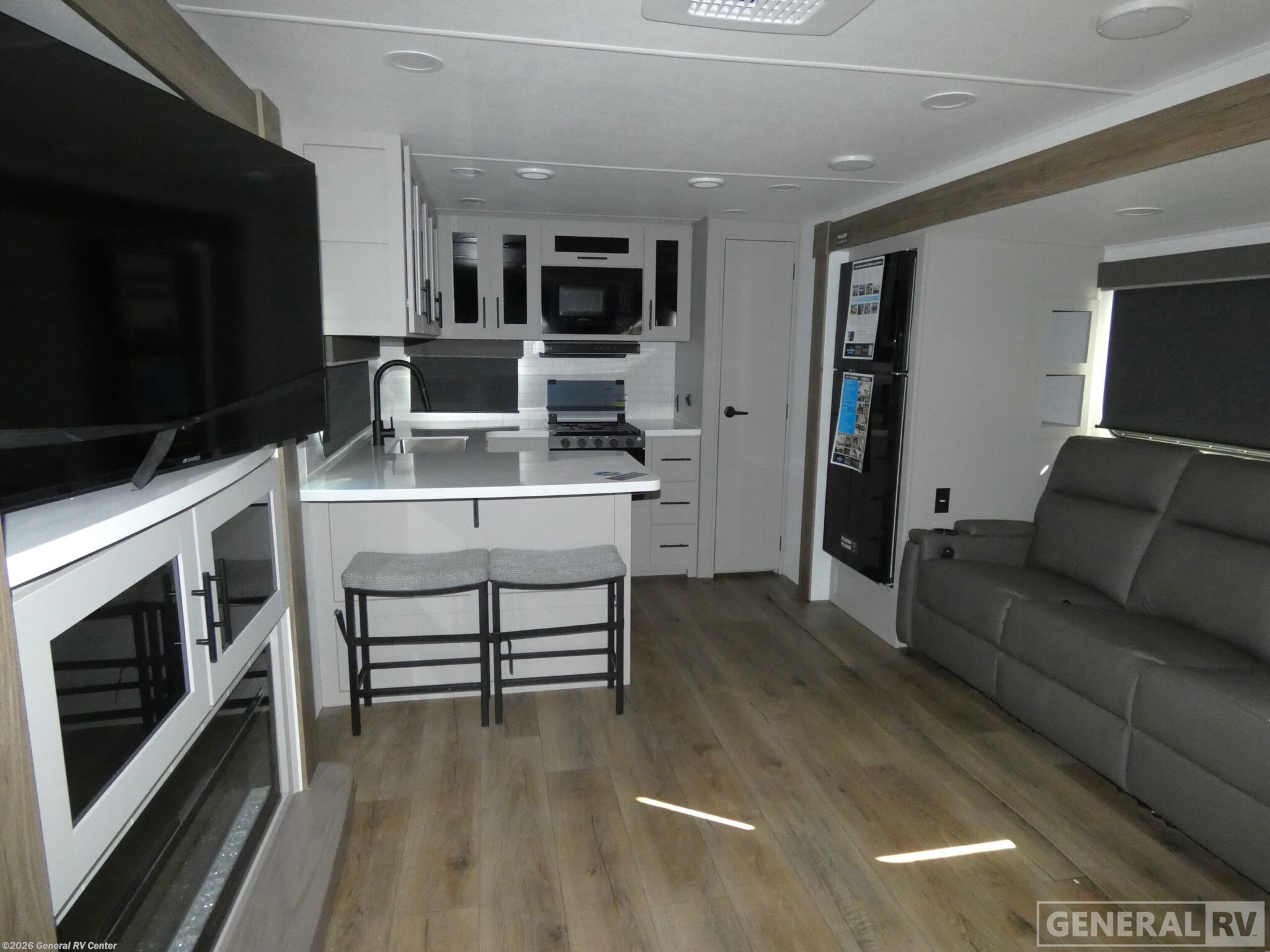 2026 Alliance RV Delta 294RK - New Travel Trailer For Sale by General RV Center in Mount Clemens, Michigan