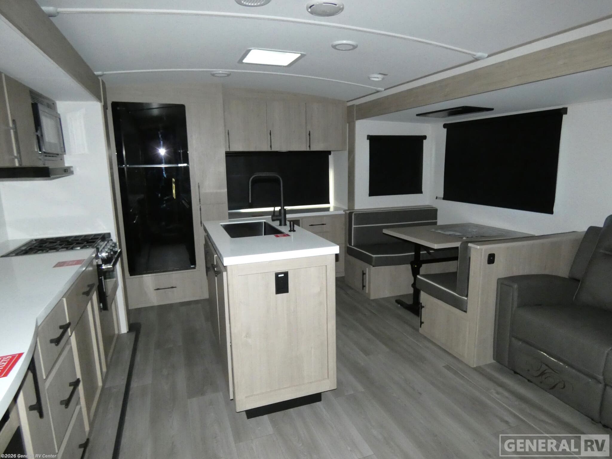 2026 Grand Design Imagine 2670MK - New Travel Trailer For Sale by General RV Center in Mount Clemens, Michigan