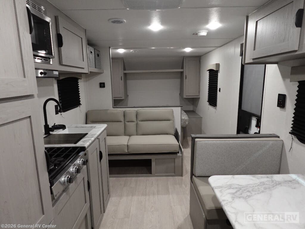 New 2026 Coachmen Clipper 26BH available in Mount Clemens, Michigan