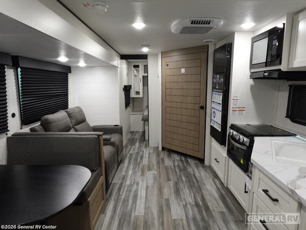 New 2026 Jayco Flight 263BHS available in Mount Clemens, Michigan