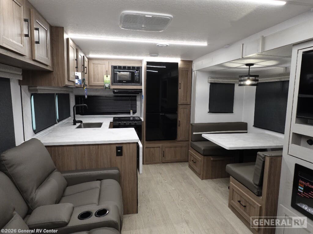 2025 Coachmen Freedom EXPRS 274RKS - New Travel Trailer For Sale by General RV Center in Mount Clemens, Michigan