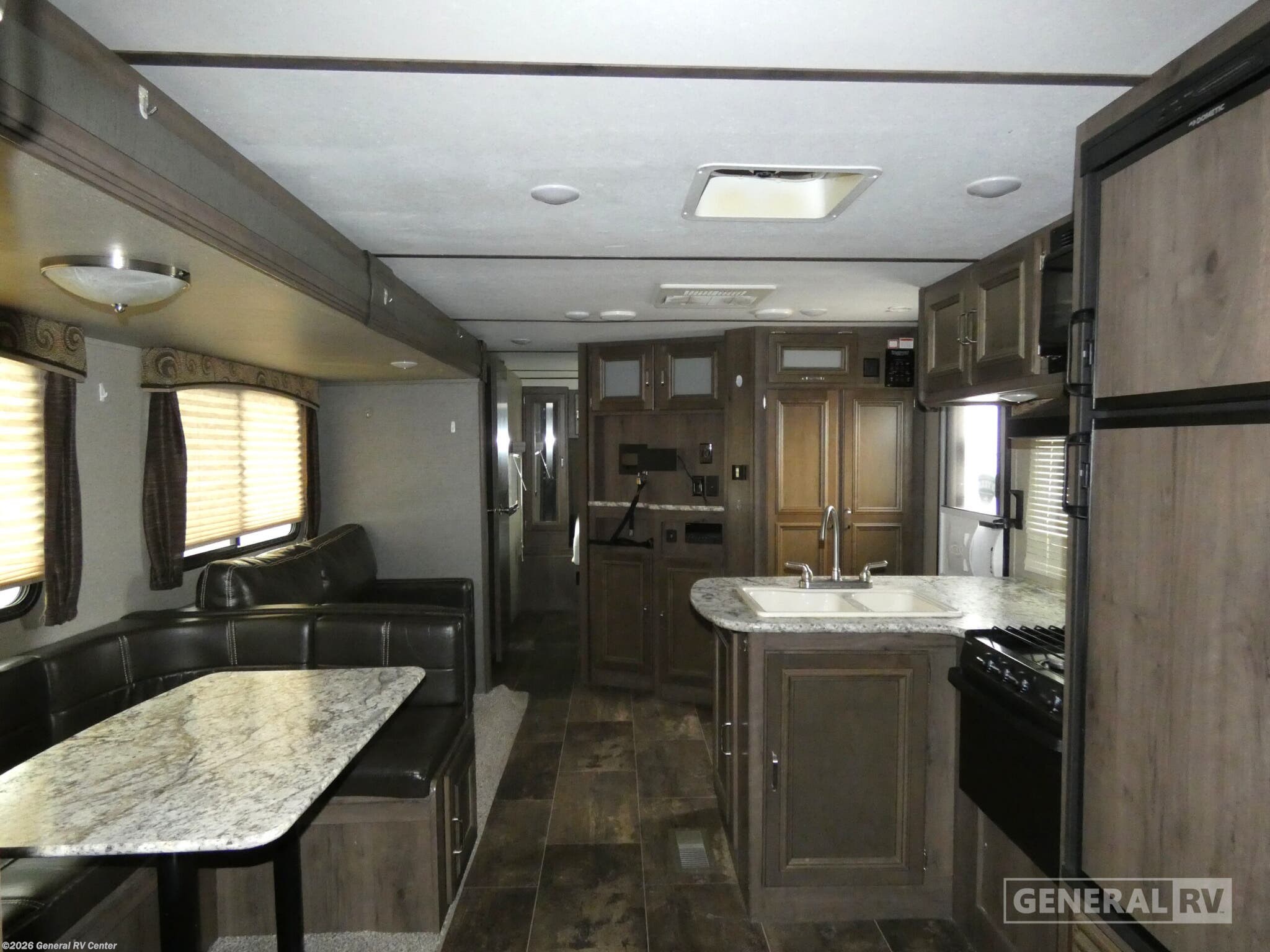 Used 2019 Keystone Passport Ultra Lite 3350BH available in Mount Clemens, Michigan