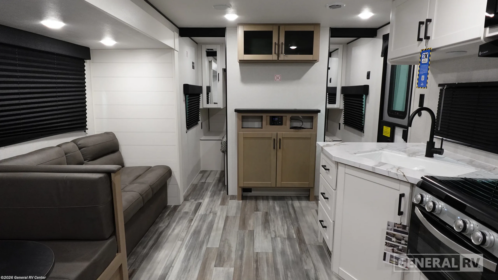 New 2026 Jayco Jay Flight SLX 261BHS available in Mount Clemens, Michigan