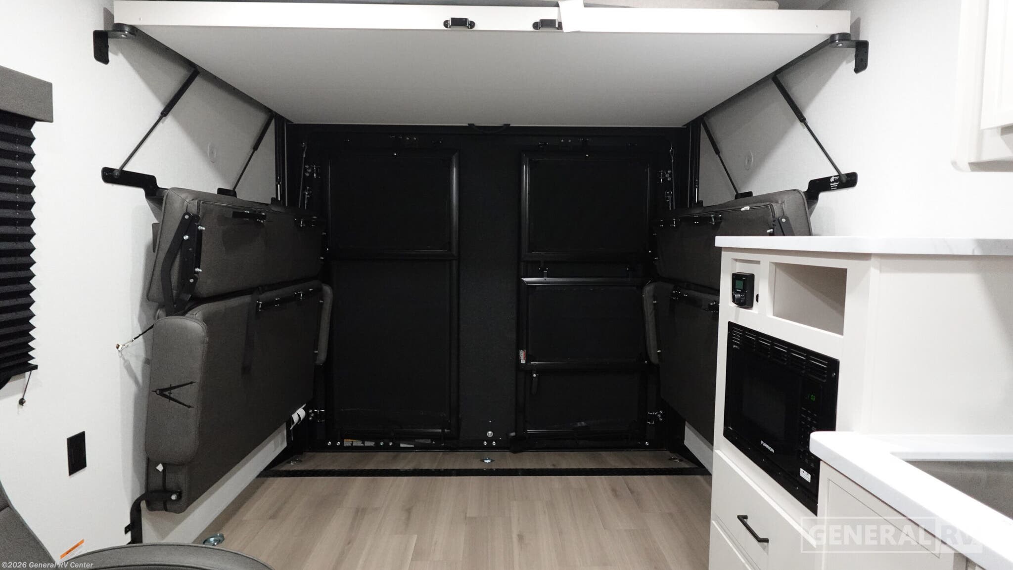 2026 Grand Design Momentum MAV 27MAV - New Toy Hauler For Sale by General RV Center in Mount Clemens, Michigan