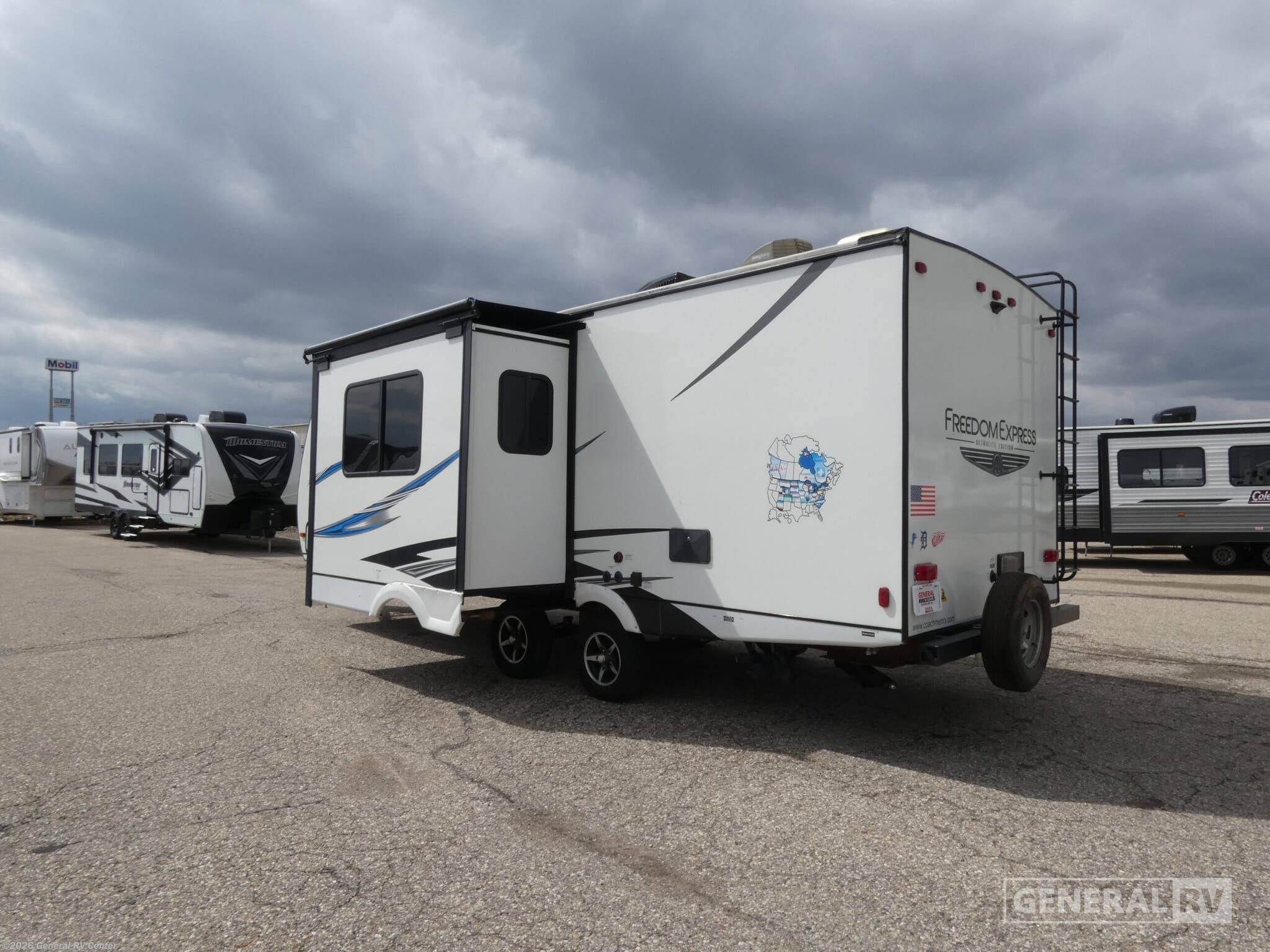 2020 Freedom Express 257BHS by Coachmen from General RV Center in Mount Clemens, Michigan