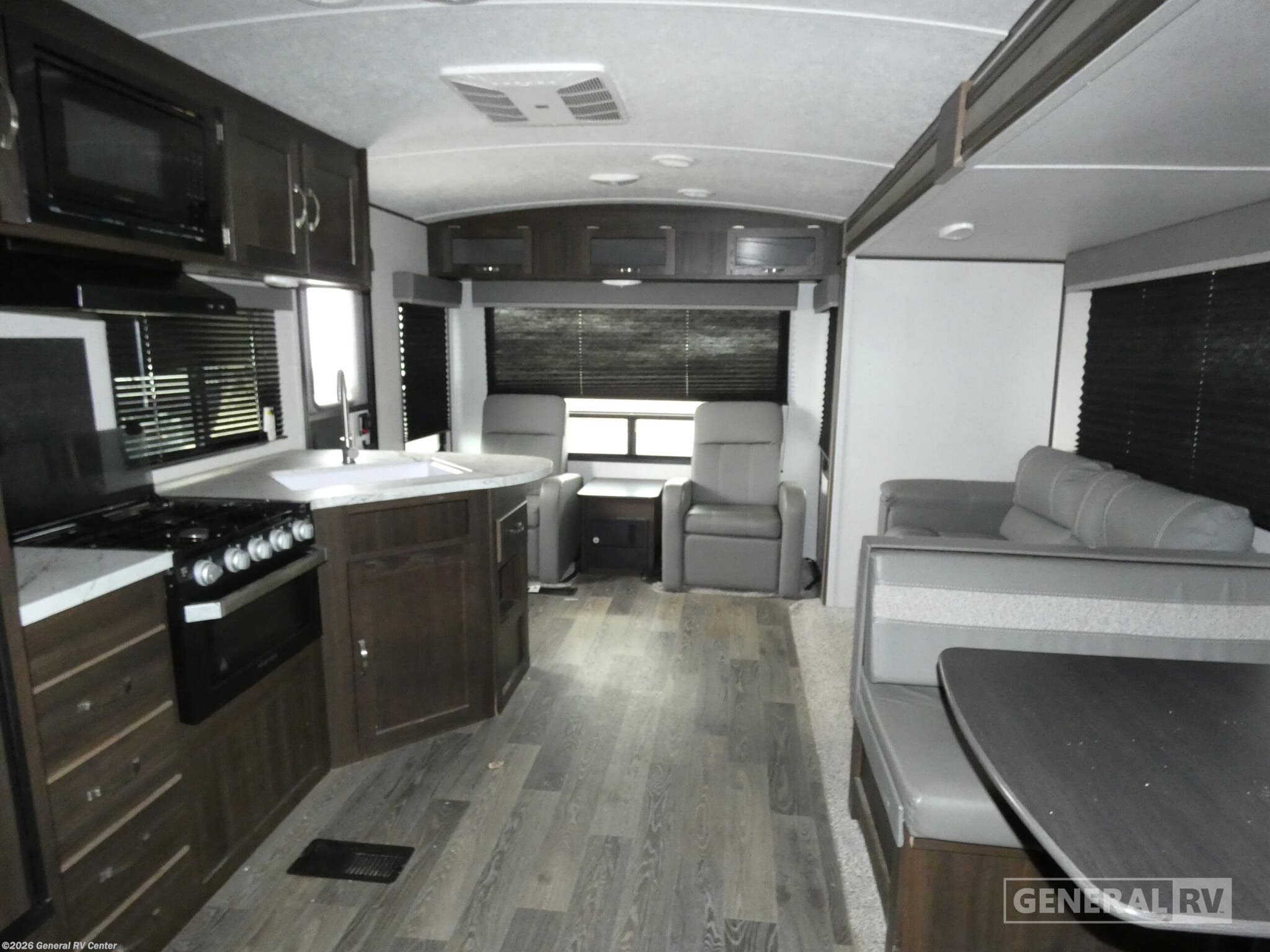 Used 2020 Keystone Springdale 271RL available in Mount Clemens, Michigan