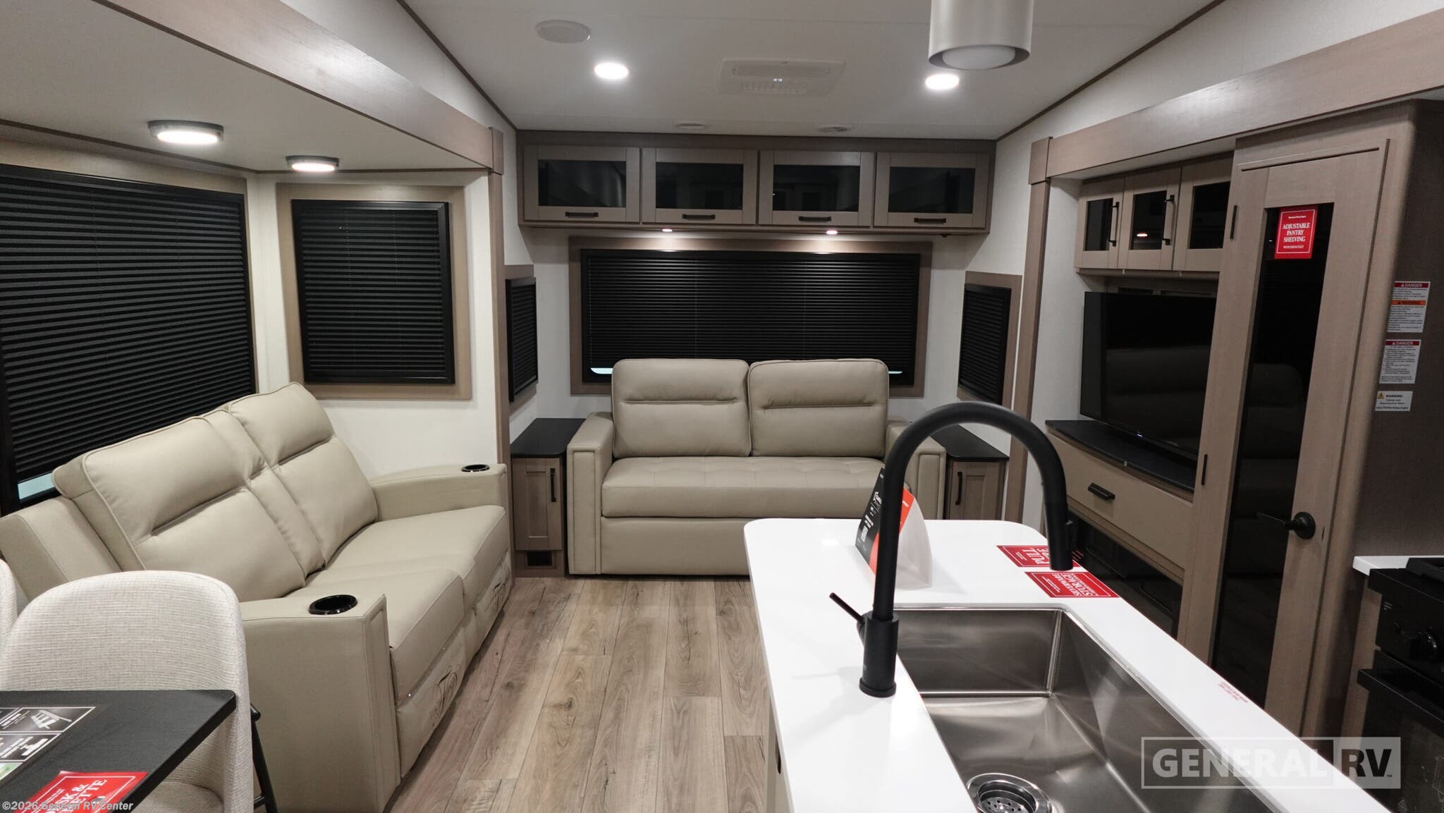 2026 Grand Design Reflection 303RLS - New Fifth Wheel For Sale by General RV Center in Mount Clemens, Michigan