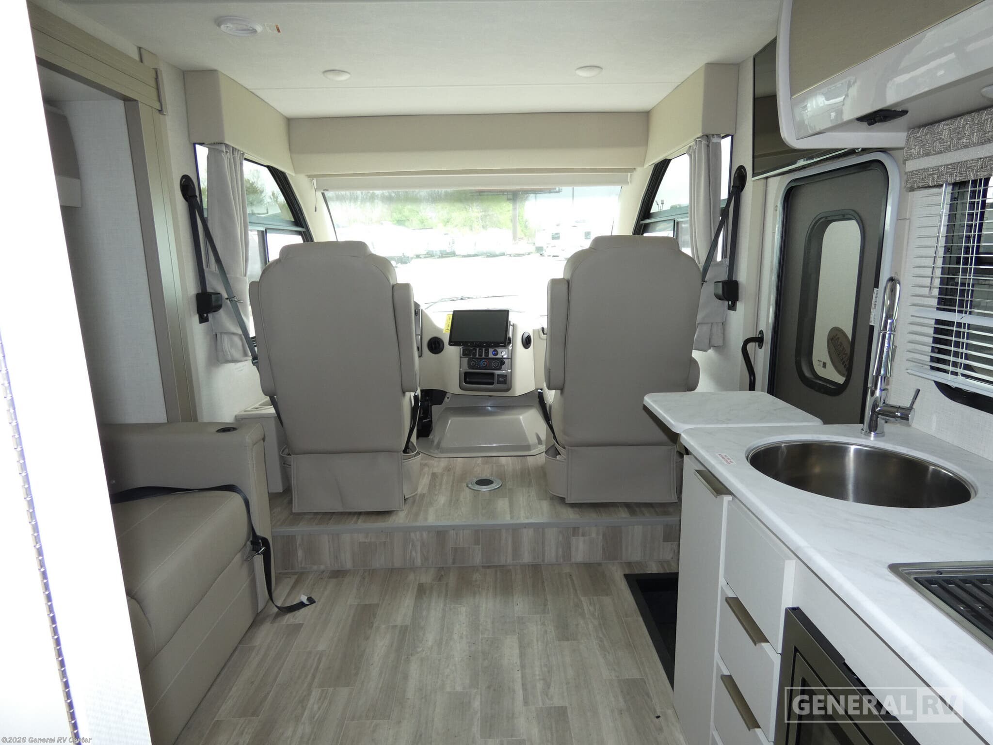 New 2027 Thor Motor Coach Vegas 24.1 available in Mount Clemens, Michigan