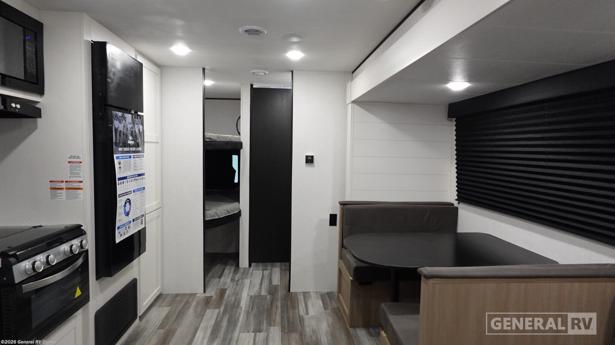 2026 Jayco Jay Flight SLX 261BHS - New Travel Trailer For Sale by General RV Center in Mount Clemens, Michigan