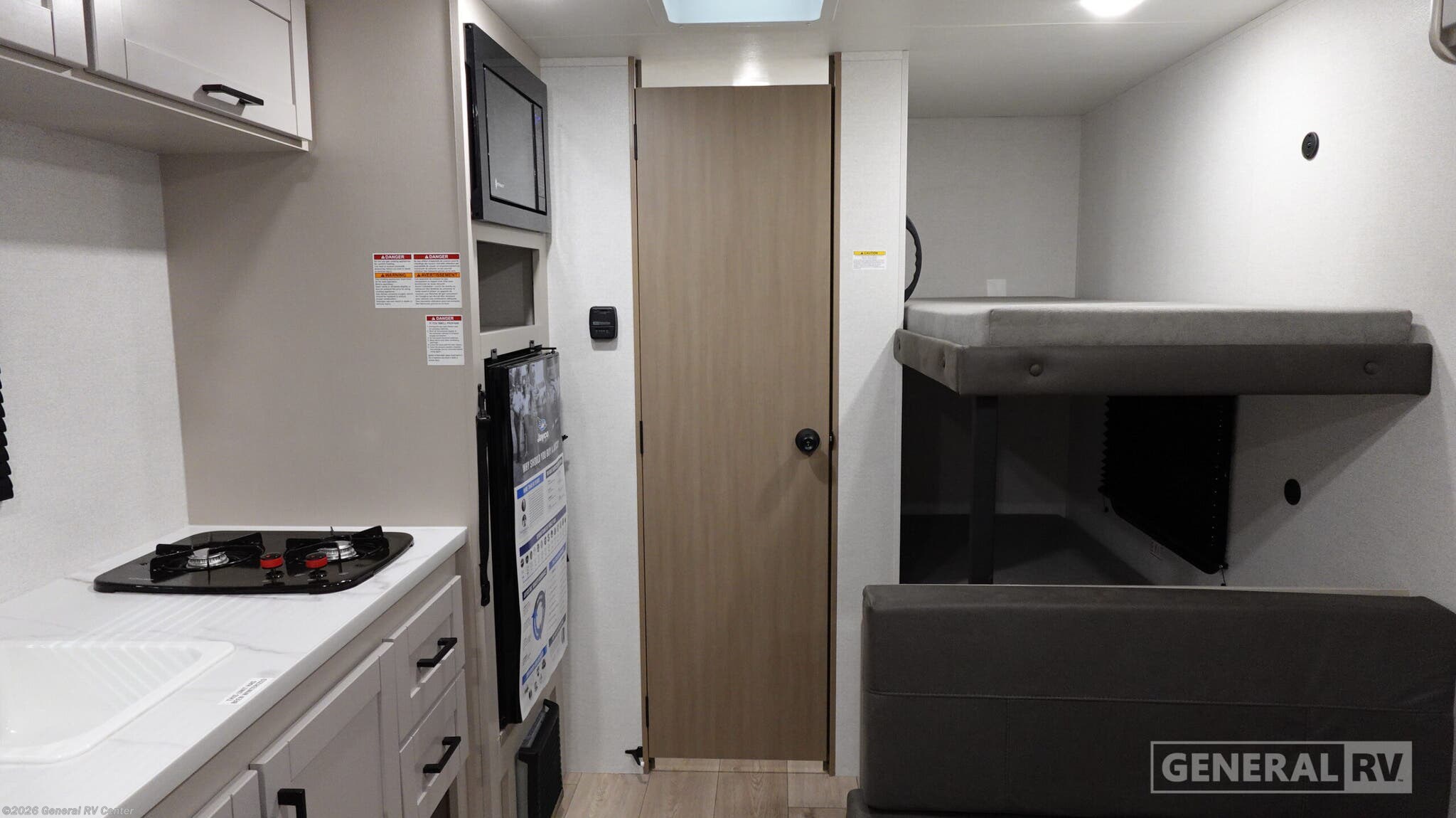 2027 Jayco FLIGHT 170BH - New Travel Trailer For Sale by General RV Center in Mount Clemens, Michigan