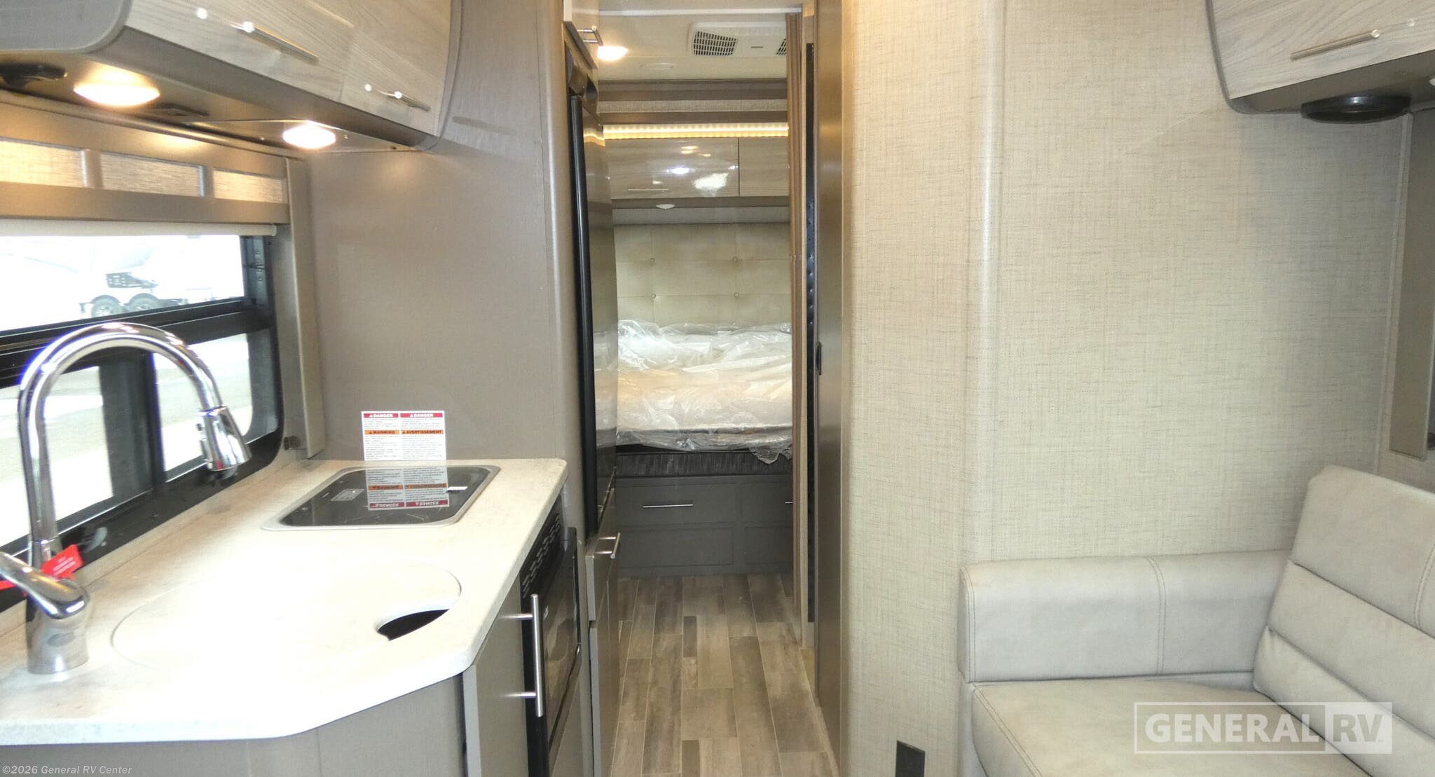 2019 Thor Motor Coach Gemini 23TR - Used Class C For Sale by General RV Center in Mount Clemens, Michigan