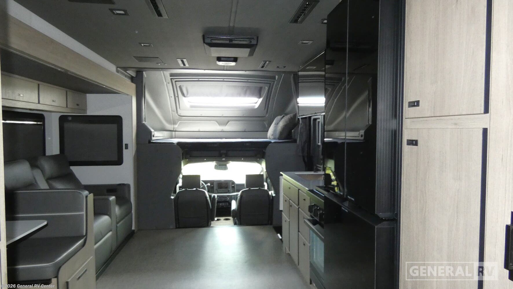Used 2026 Grand Design Lineage 31ZW available in Mount Clemens, Michigan