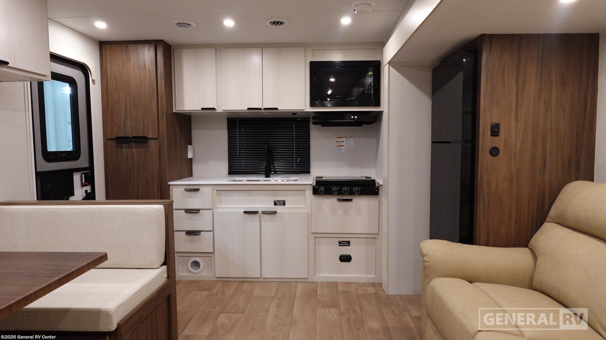 2026 Winnebago Access 25RK - New Travel Trailer For Sale by General RV Center in Mount Clemens, Michigan