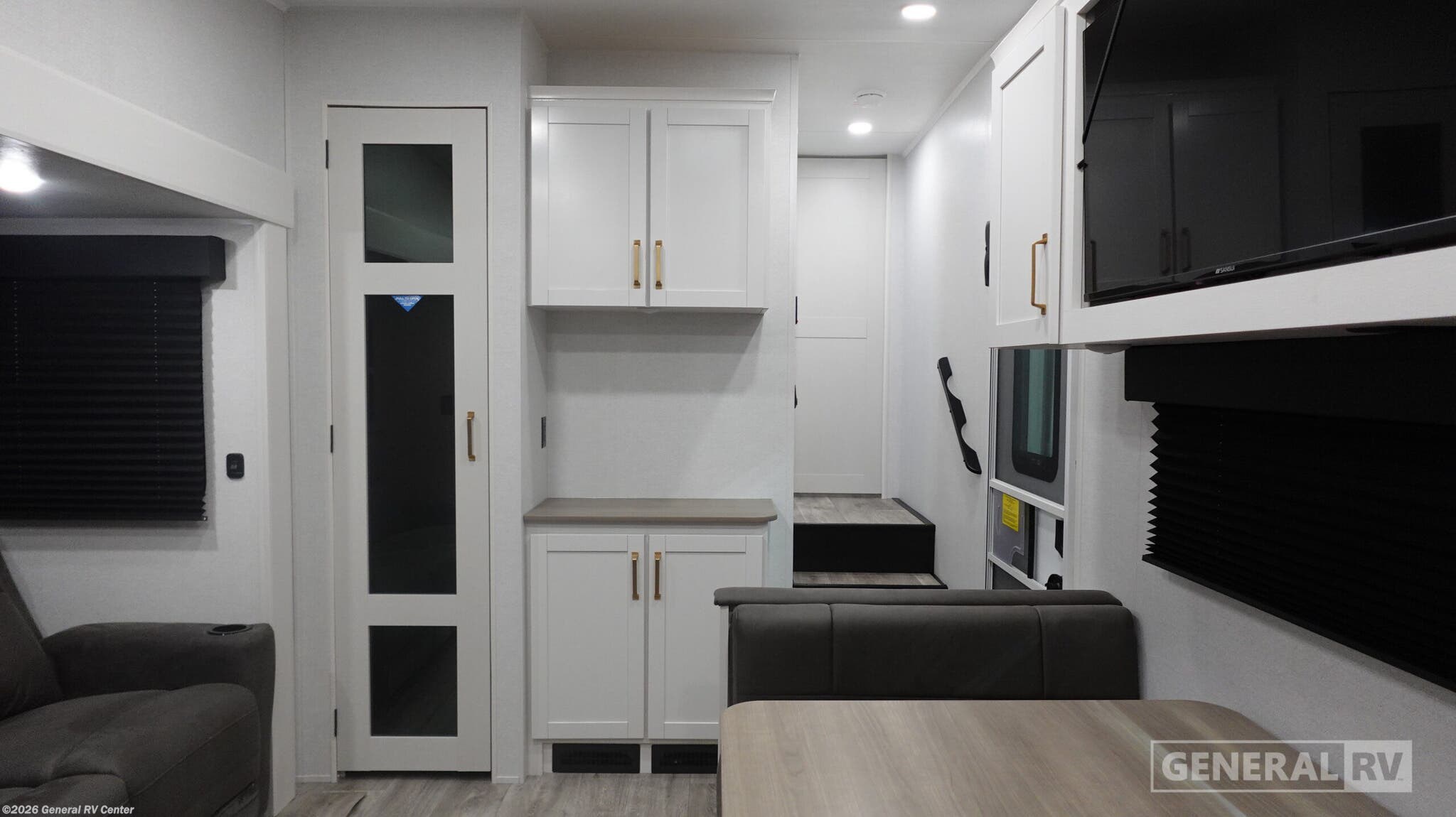New 2027 Jayco Eagle SLE 24MLE available in Mount Clemens, Michigan