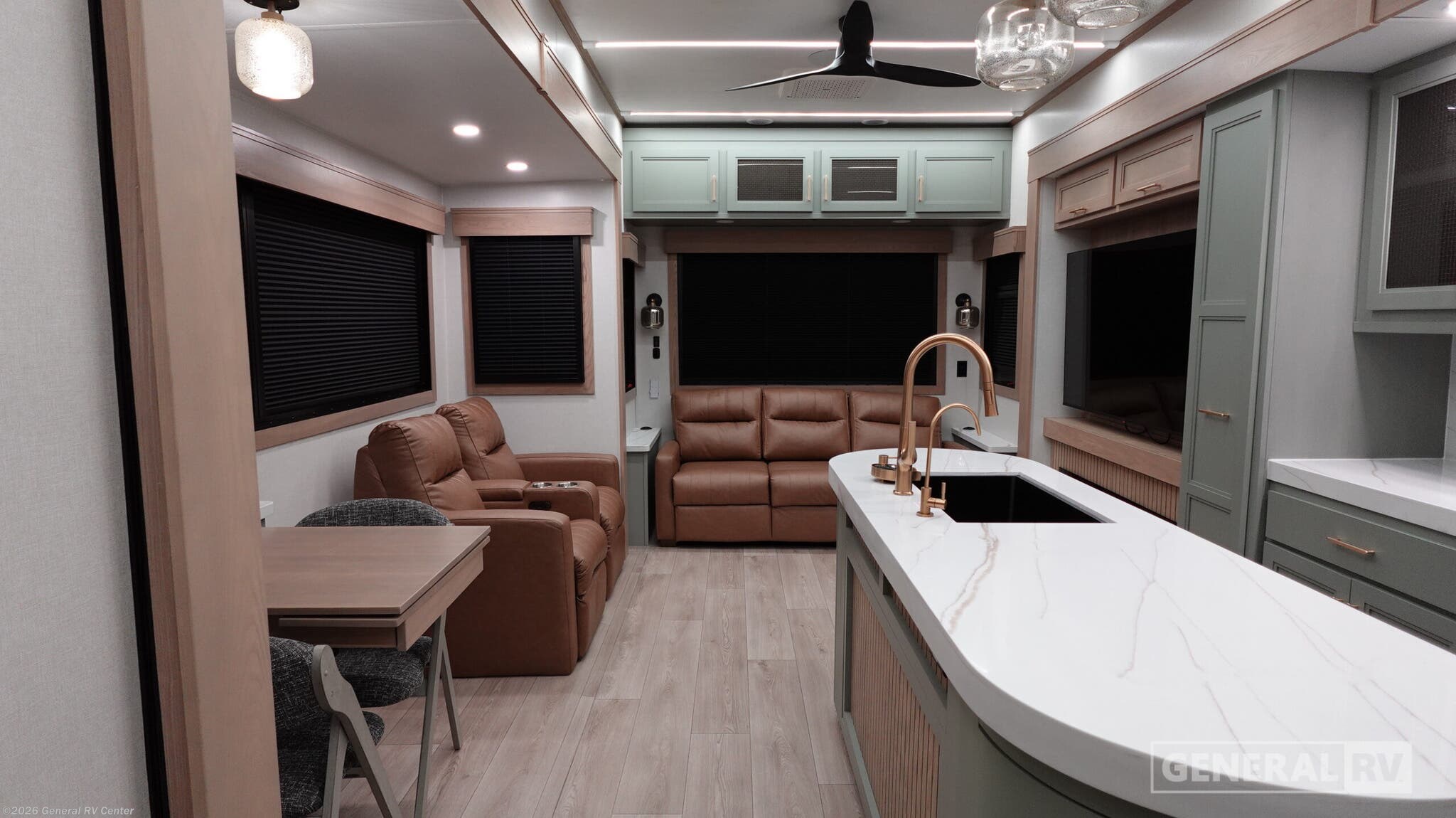 2027 CrossRoads Redwood 412GK - New Fifth Wheel For Sale by General RV Center in Mount Clemens, Michigan