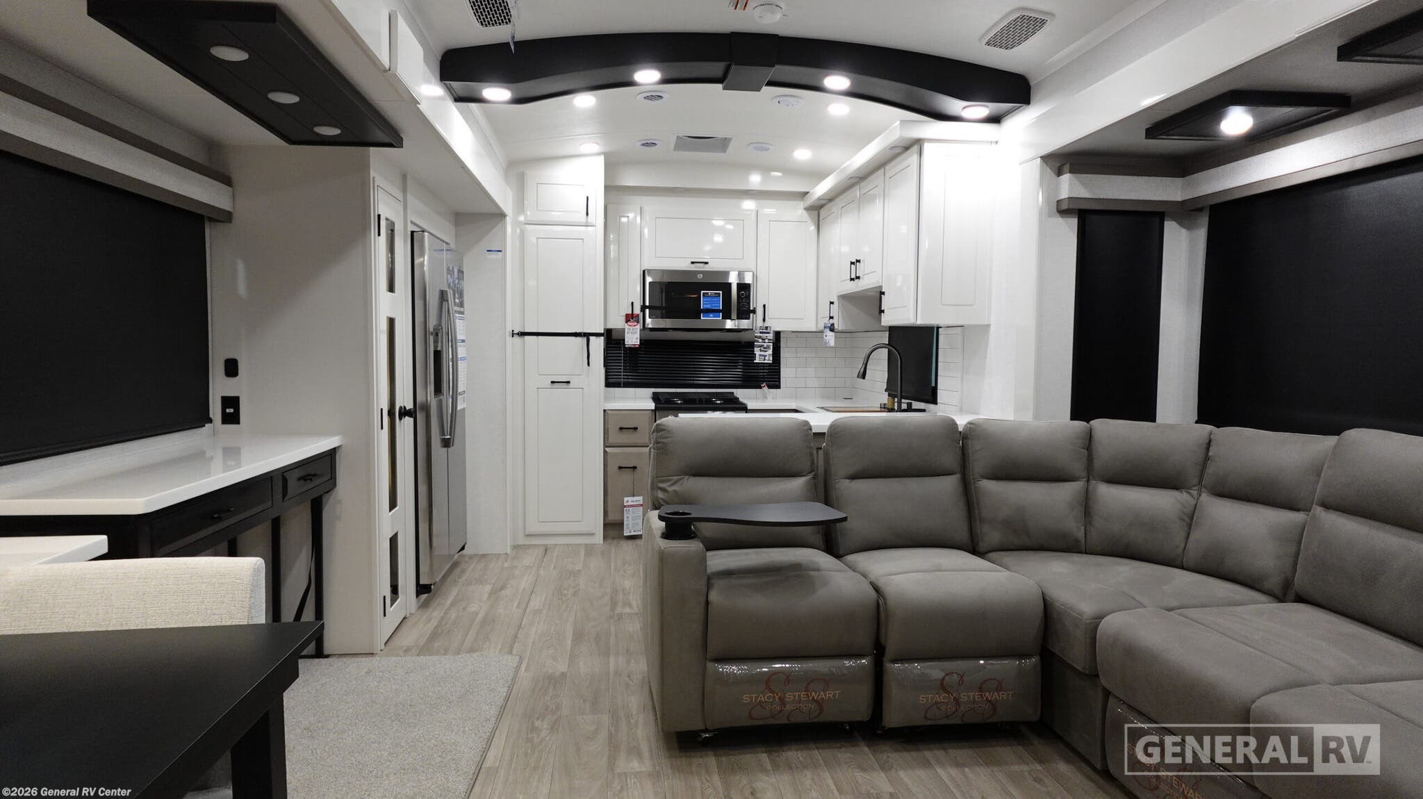 2027 Jayco Pinnacle 38FBRK - New Fifth Wheel For Sale by General RV Center in Mount Clemens, Michigan
