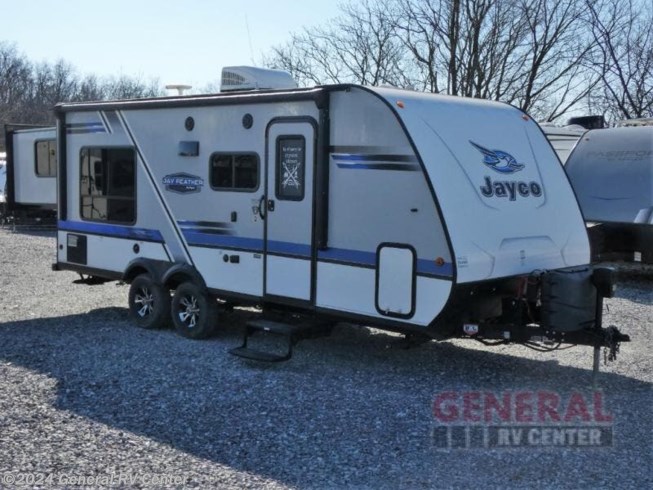 2018 Jayco Jay Feather X213 - Used Travel Trailer For Sale by General RV Center in Elizabethtown, Pennsylvania