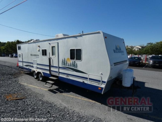 Used 2007 Fleetwood Wilderness Scout 320DBHS available in Elizabethtown, Pennsylvania